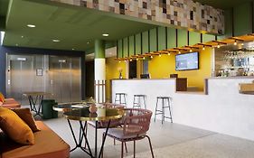 Ibis Styles Versailles Saint Quentin En Yvelines